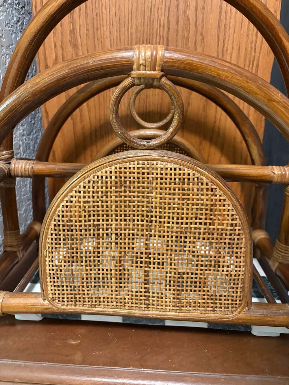 Vintage Rattan Wicker Magazine Rack Holder Arch Loop Design - Picture 4 of 5